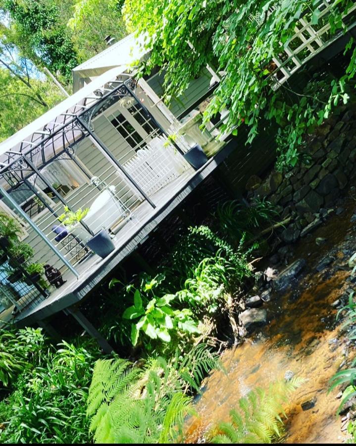 Aldgate Valley Bed And Breakfast Exterior photo