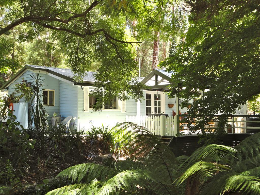 Aldgate Valley Bed And Breakfast Exterior photo